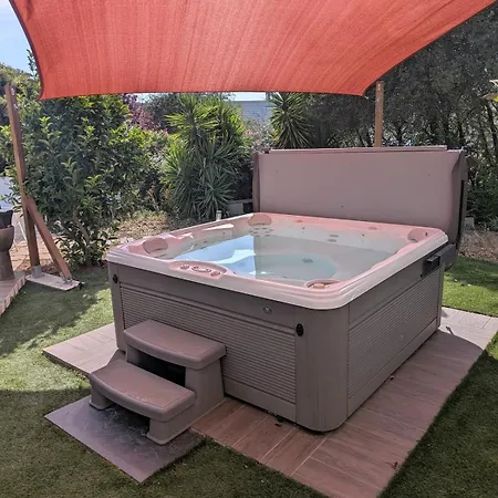 Maison Avec Grand Jardin Et Jacuzzi Proche De L'etang De Thau Frontignan